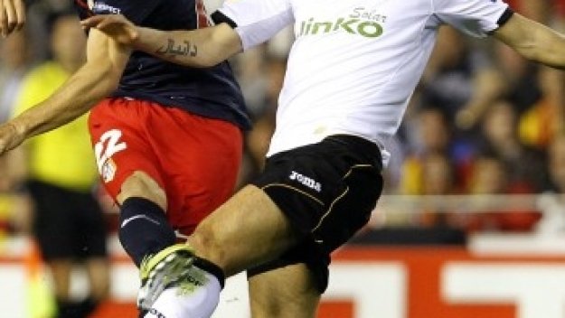 Спипаха играч на Валенсия да кара пил