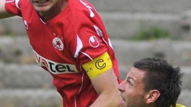 Тунчев: Не искам в ЦСКА, искам в Лестър