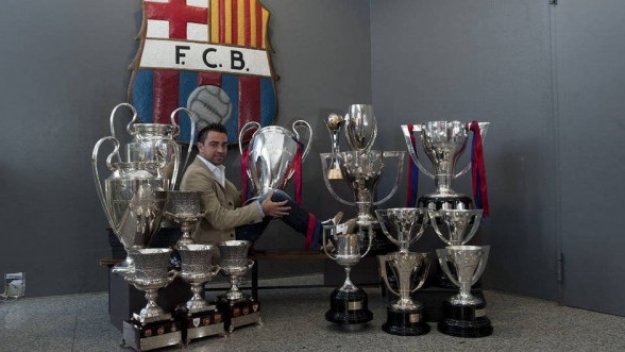 Шави гони Амор по титли