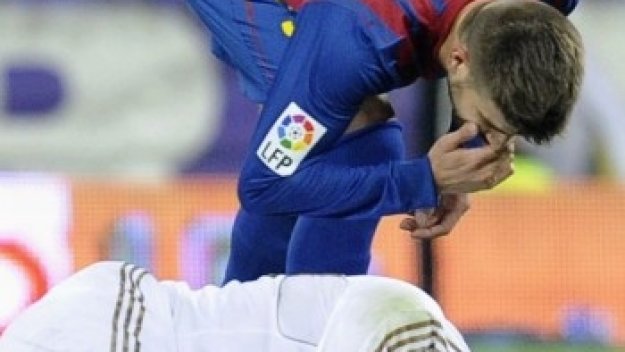 Пике: Бих взел Пепе, Варан или Серхио Рамос в Барса