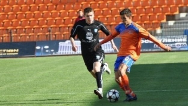 Ботев Пловдив вади 50 бона за национал