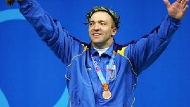 Хванаха украински щангист с нандролон