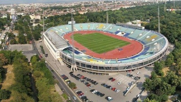 ЦСКА посреща Мура с дупки заради рокфест
