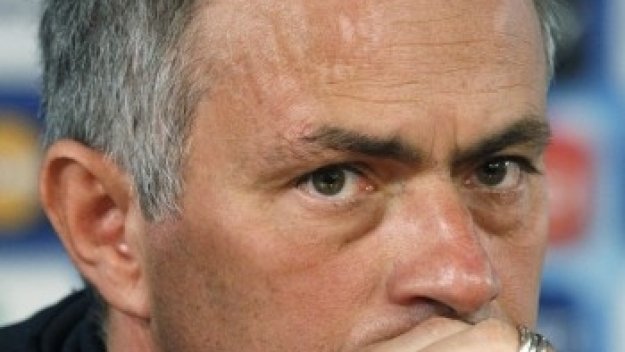 Жозе иска 12 милиона заплата и Роналдо в Челси