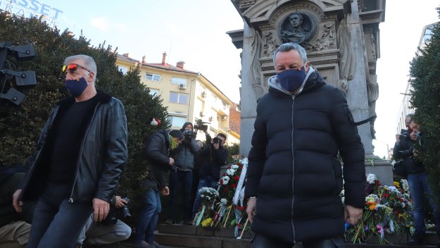 Масова подкрепа за Славиша от феновете на Левски