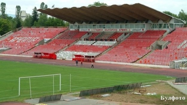 В ЦСКА пак лъжат за базата