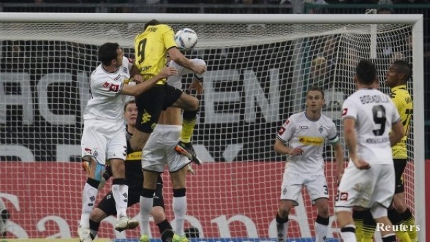 Двете Борусии обслужиха Байерн