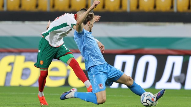 Мощна България удари Люксембург с 2:0 и се отлепи от дъното
