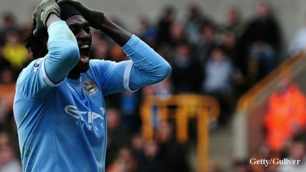 Малага също поиска Адебайор