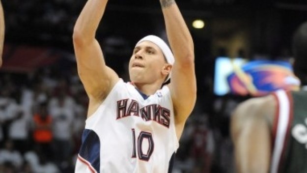 Маями взима Биби, Бостън – Мърфи