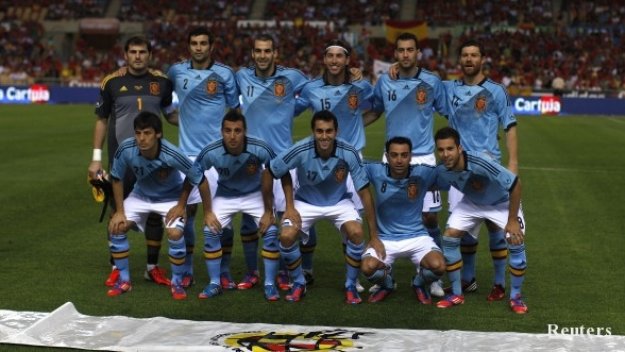 Испания се измъчи с Китай