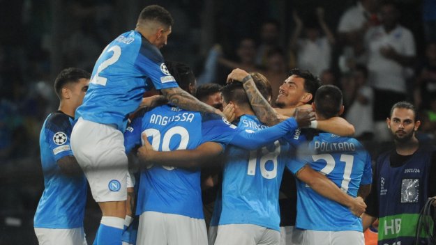 Червен кошмар в Неапол! Наполи отнесе Ливърпул с 4:1
