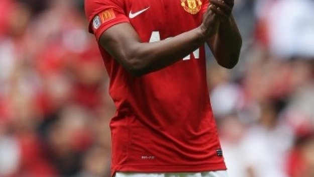 Патрис Евра: Клевърли ми напомня на Скоулс