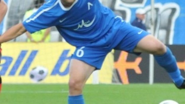 Левски няма да гони Старокин