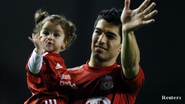 Луис Суарес ще преподпише договора си в Ливърпул