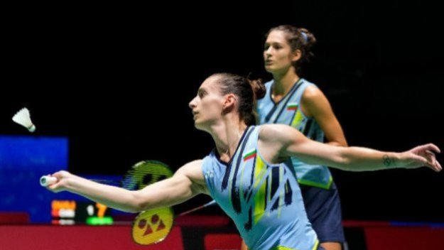 Жалко! Сестри Стоеви отпаднаха на крачка от финала в Куала Лумпур