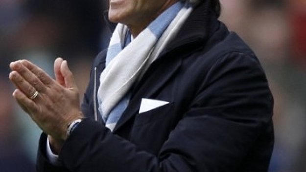 Роберто Манчини се ядосва заради трансферите в Сити