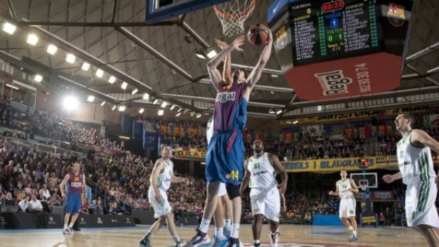 Шакира донесе късмет на Барса