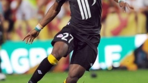 Осъдиха звездата на Лил за една година