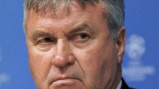 Хидинк предрече много голове в мача довечера
