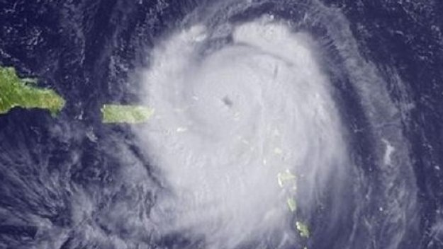 Ураганът Ърл заплашва US Open