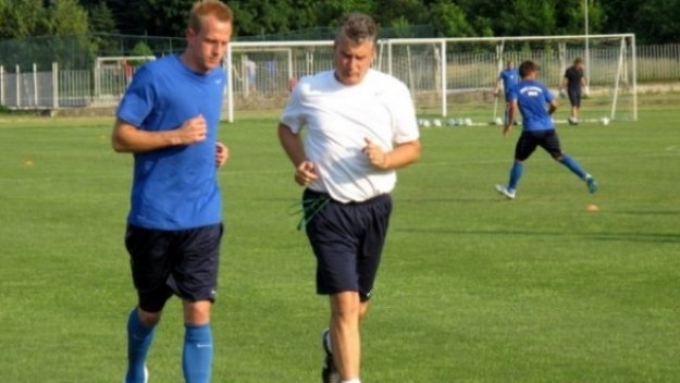 Новият Дембеле вече тренира на пълни обороти