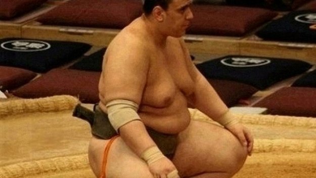 Катурнаха Аоияма в Япония