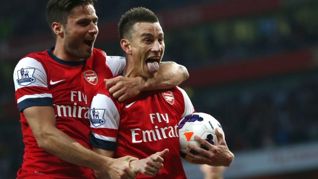 Косиелни преподписа с Арсенал