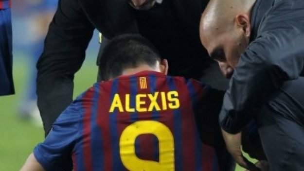 Две седмици почивка за Алексис