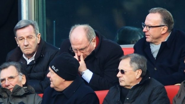 Ули Хьонес: Да действаме, вместо да дрънкаме