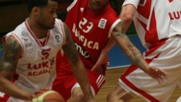 Лукойл Академик с първа загуба в Европа