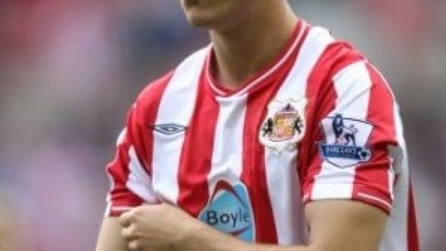 Манчестър Юнайтед и Манчестър Сити ще наддават за Джордан Хендерсън