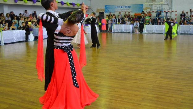 Спортните танци разтърсиха и Плевен