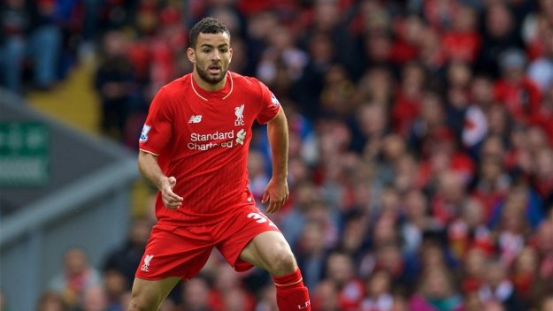 Червените наградиха младоци с нови договори