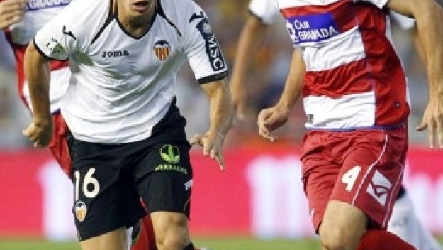 Каналес се отпуши за Валенсия