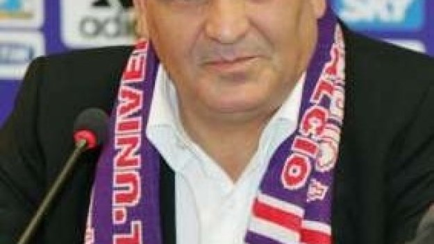 От Фиорентина: Няма да сменяме Михайлович с Дунга