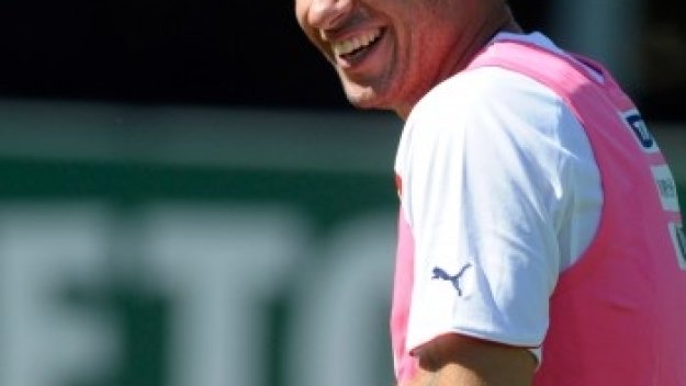 Касано отряза Фиорентина, за да остане в Милан