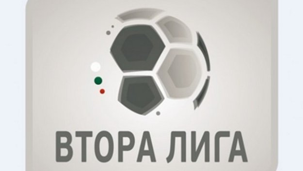 Пародия в Разград: Нефтохимик остана с шестима играчи срещу Лудогорец. Прекратиха мача