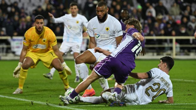 Всички резултати в ЛК: Митов и Абърдийн отново не биха, Палас падна 