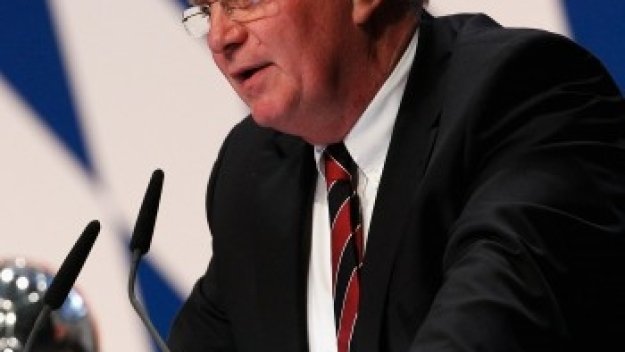 Хьонес: Нашите треньори знаят, че не им се бъркаме