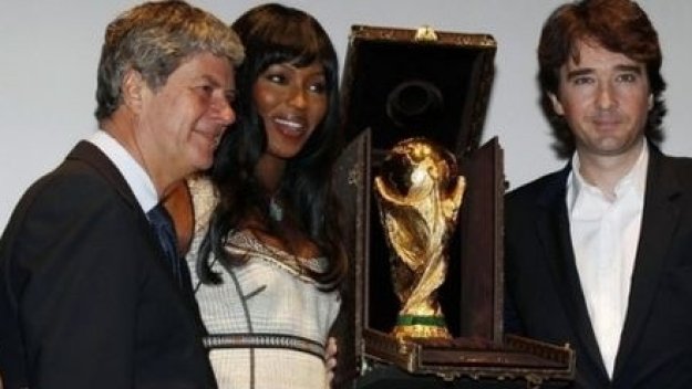 Световната купа потегли към Южна Африка