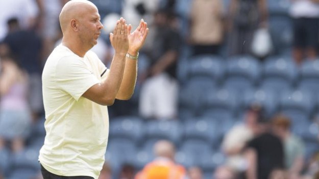 Слот се напери: Напълно нормално е да сме фаворити