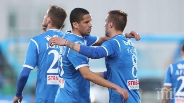 Левски с Ривалдиньо срещу Черно море във Варна