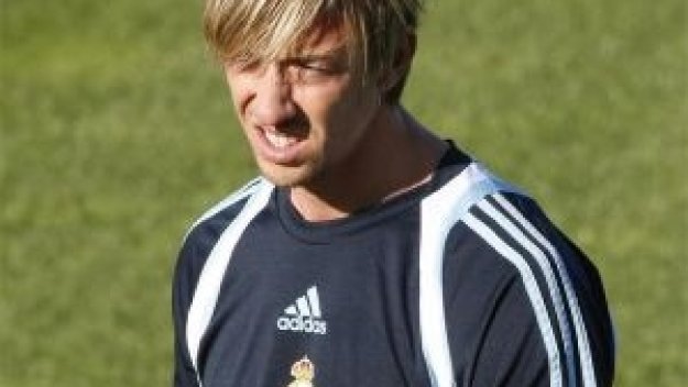 Гути пропуска и мача с Милан