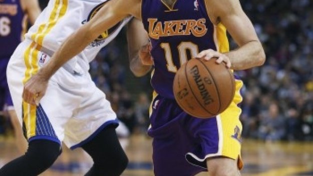 Стив Неш вдъхнови Лейкърс срещу Голдън Стейт