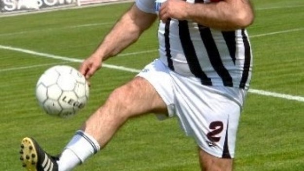 Зума обяви: Коко продава всички в Локо