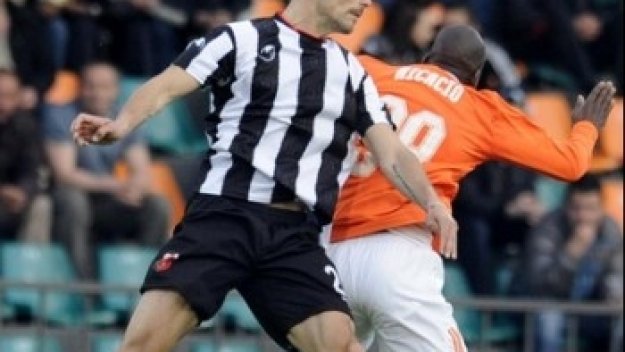 Локо Пловдив с измъчена победа срещу Светкавица