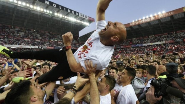 Легенда на Барса се изсмя на Левски и отказа да поеме "сините"