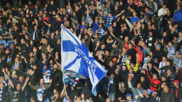 Шефове на Черноморец на среща с феновете