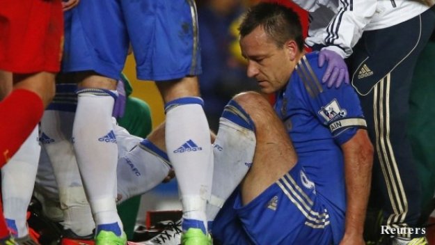 Суарес изпрати &quot;прегръдки&quot; на Джон Тери